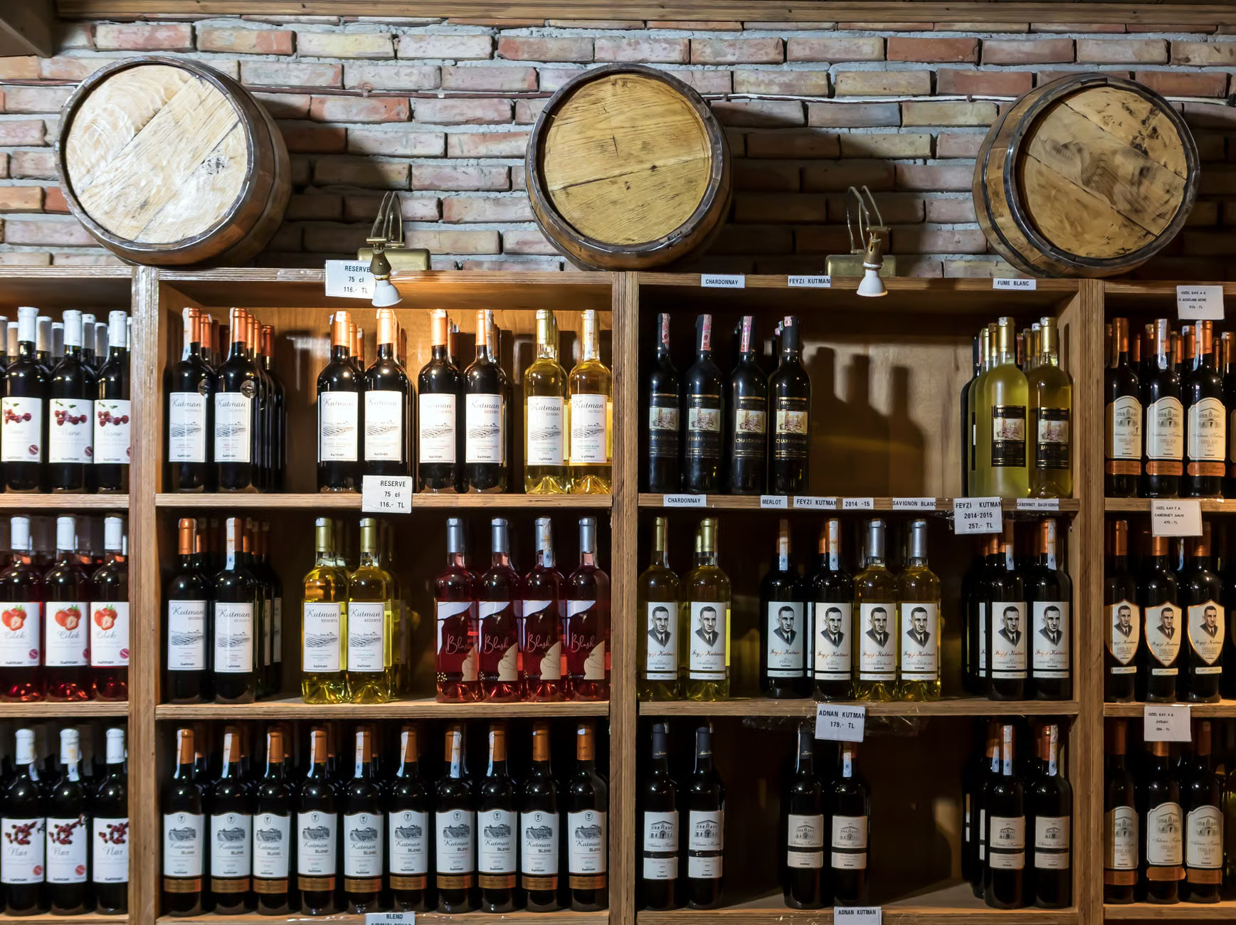 Natural Wine Bars in LA: Where to Sip Low-Intervention Bottles